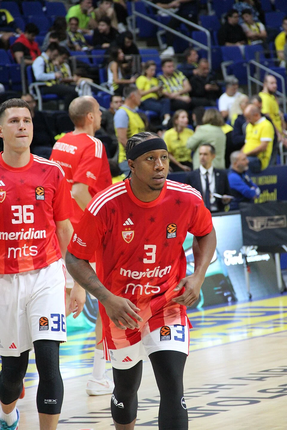 Ο Ησαΐας Κάνααν με τη φανέλα του Ερυθρού Αστέρα σε αγώνα EuroLeague το 2024