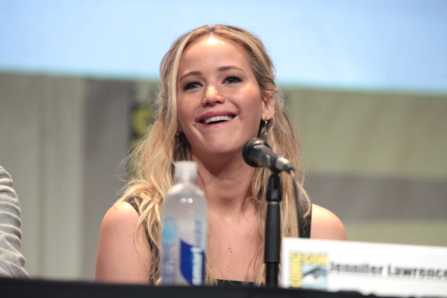 Η Τζένιφερ Λόρενς μιλά στο San Diego Comic-Con το 2015