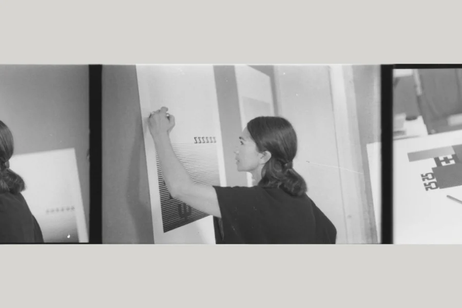 Νίκη Καναγκίνη — εικόνα από το αρχείο της καλλιτέχνιδας για την αναδρομική έκθεση στο ΕΜΣΤ